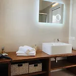 度假居 Neues Haus Mit Beheiztem Pool