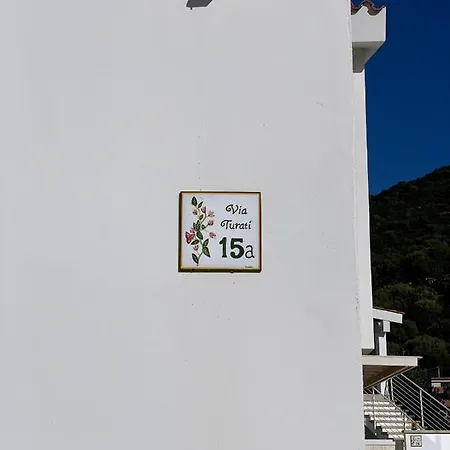 Neues Haus Mit Beheiztem Pool